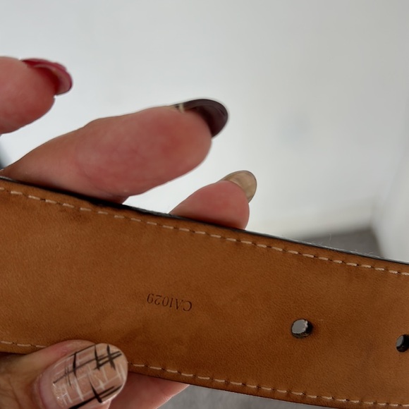Louis Vuitton monogram belt size 95 excellent condition - Picture 4 of 6